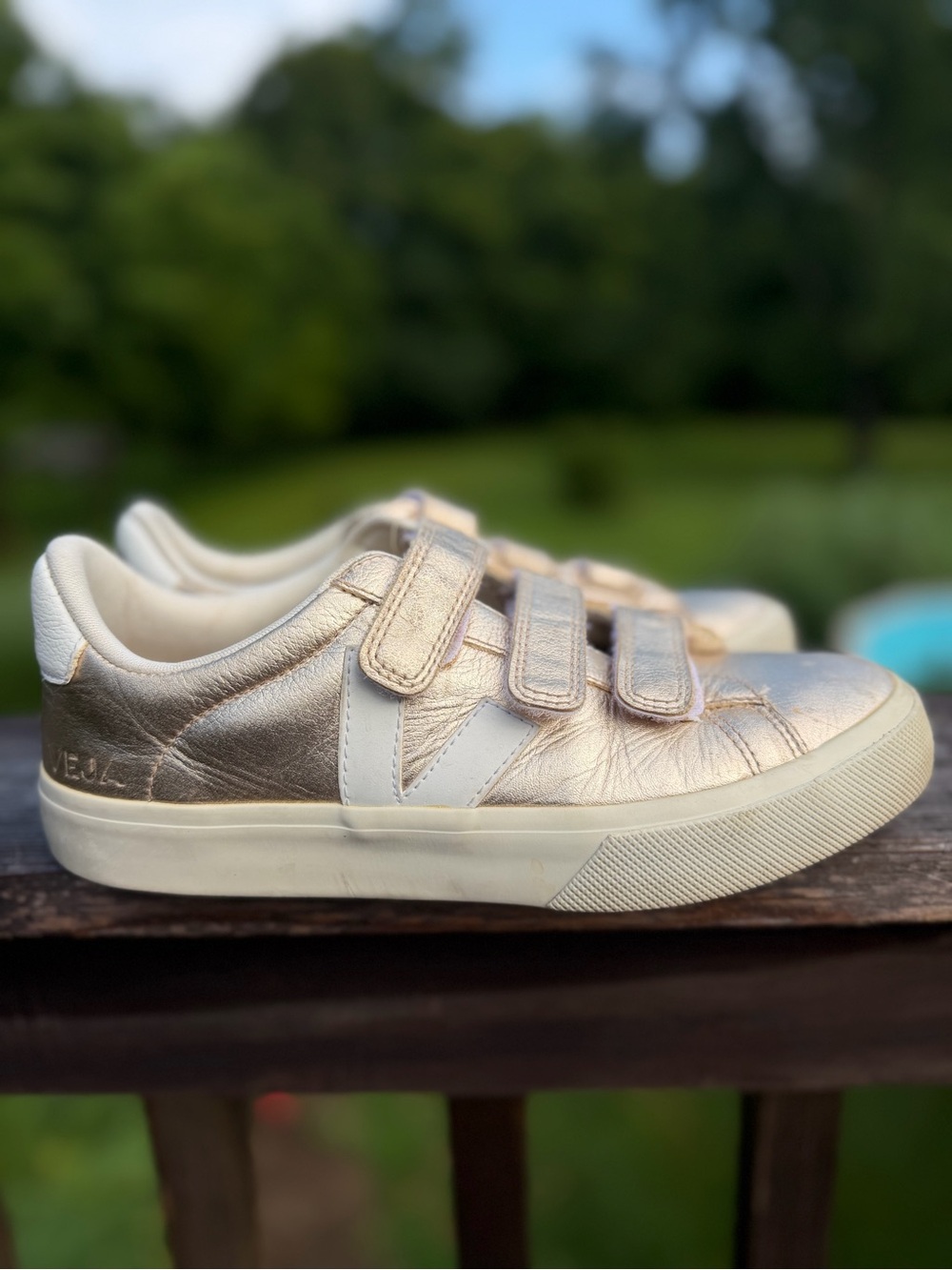 ✨ VEJA Esplar 3-Lock Metallic Gold Leather Sneakers | Women’s US 8 / EU 39 ✨